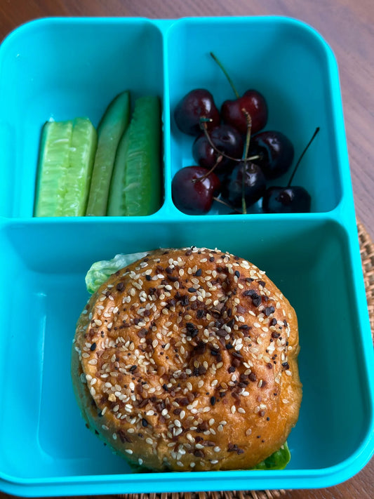 Cheesy Broccoli Quinoa Burgers