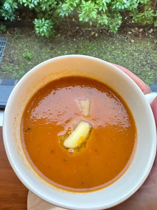 Cozy One Pan Tomato Soup