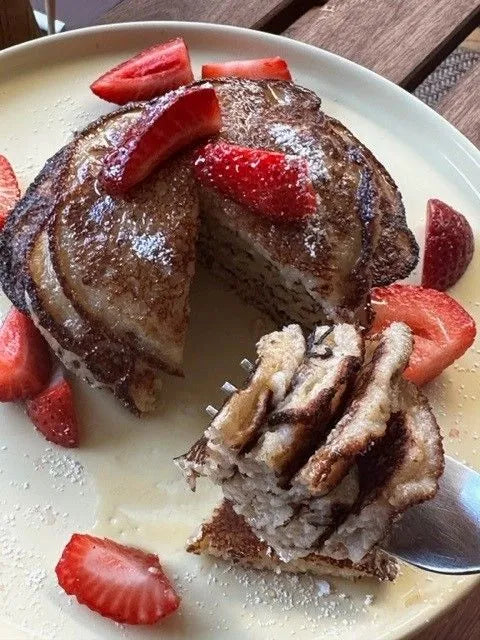 Cottage Cheese Banana Oatmeal Pancakes